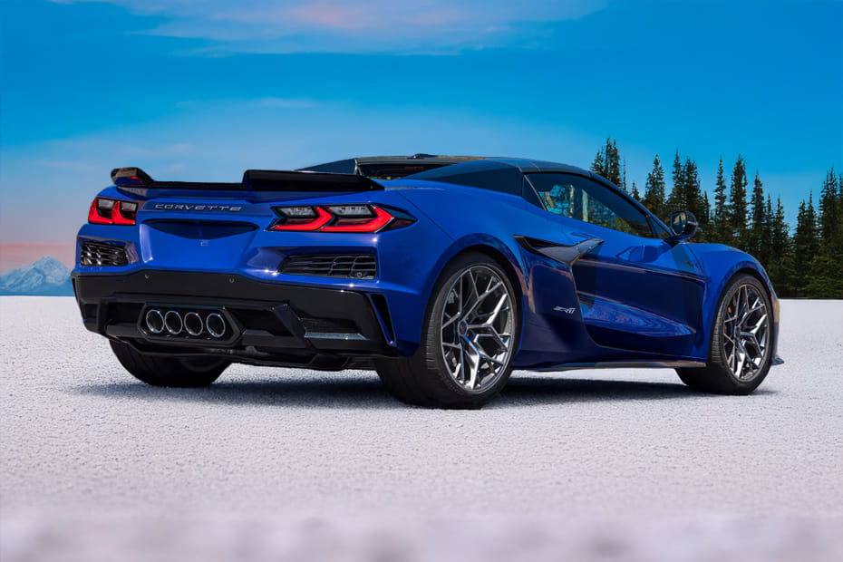 Corvette ZR1 Rear angle view