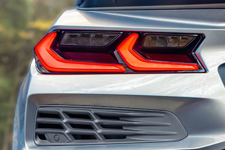 كورفيت إي-راي Tail light