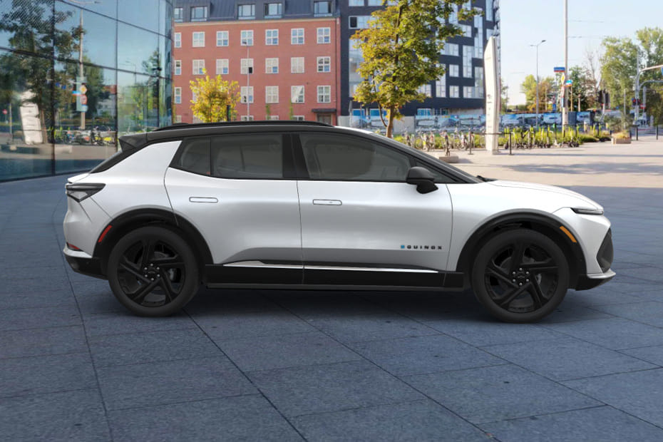 إيكوينوكس إي في Medium Angle Front View