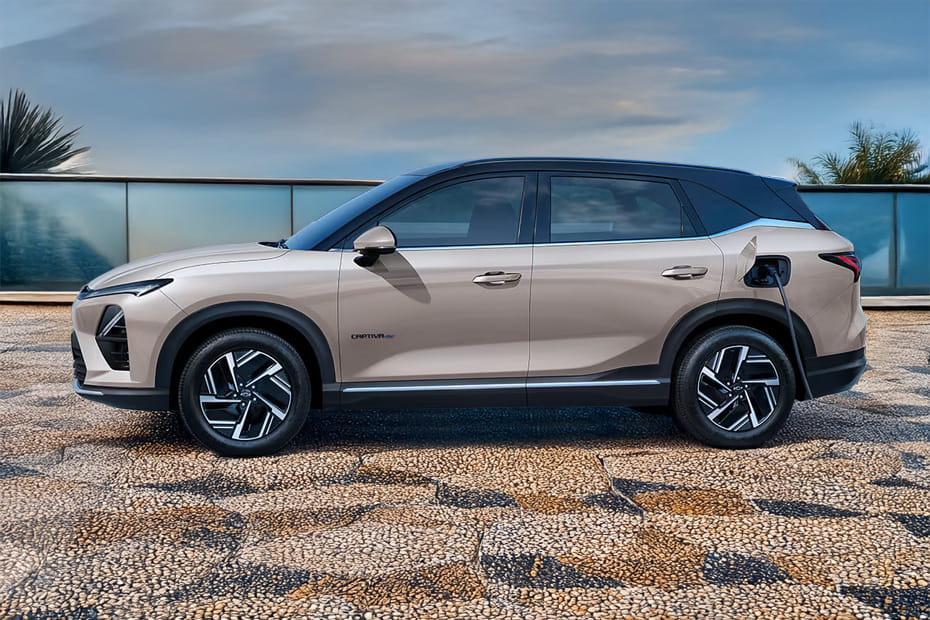 Captiva EV Side view