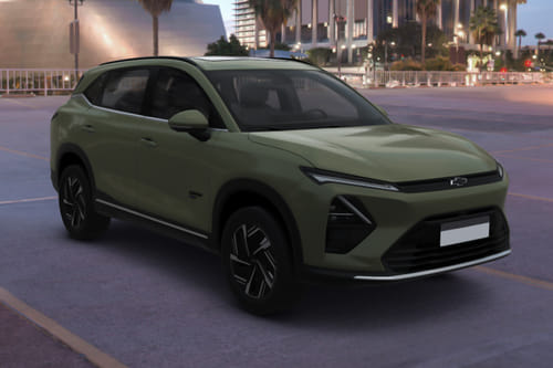 Chevrolet Captiva PHEV Front Medium View