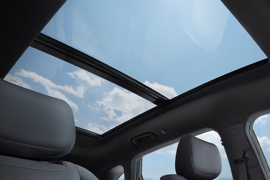 شفروليه كابتيفا بي إتش إي في Sunroof Moonroof