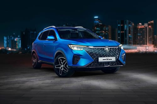 MG RX5 Drivers Sideview