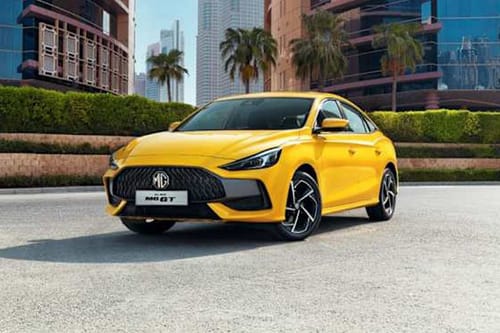 MG GT Front Cross Side View