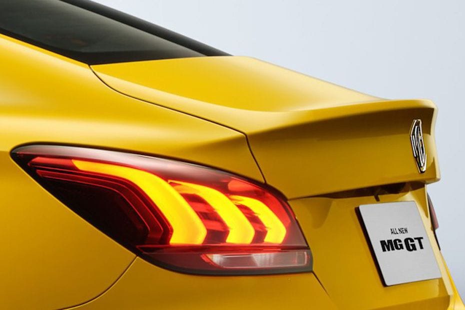 GT 2024-26 Tail light
