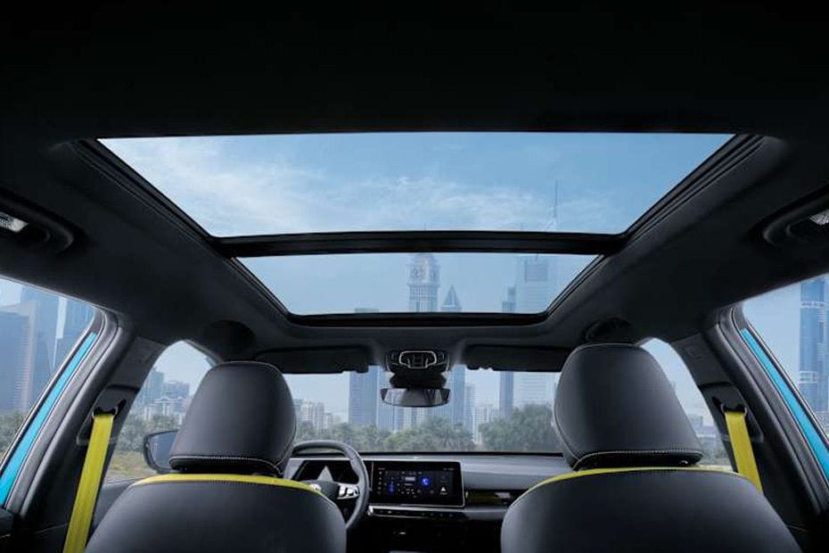 إم جي One Sunroof Moonroof