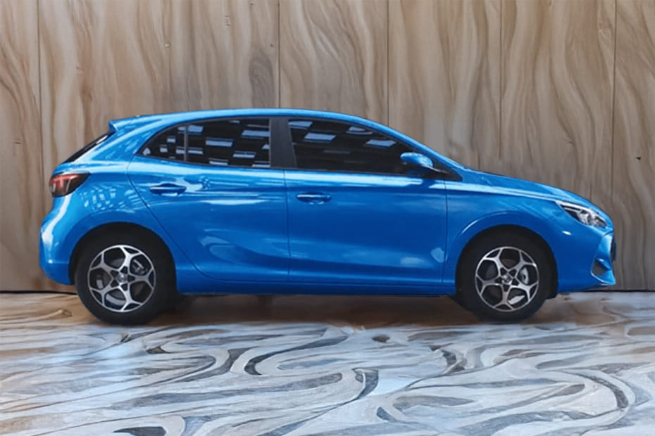 3 Medium Angle Front View