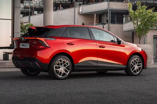 4 Rear Medium Side View