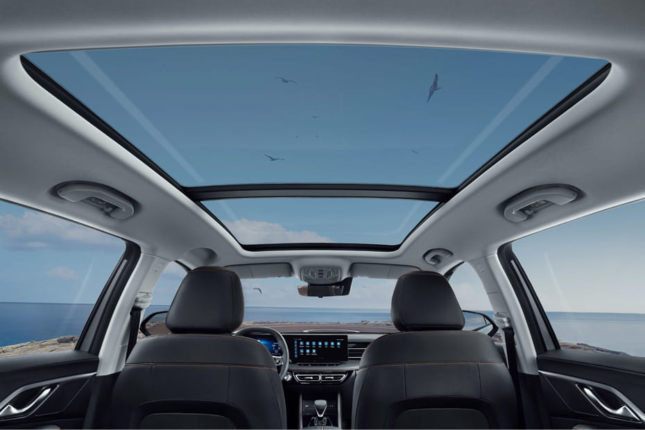 إم جي HS Sunroof Moonroof