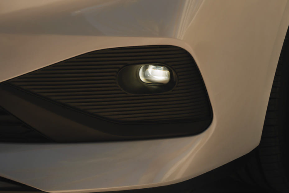 8 Front Fog Lamp