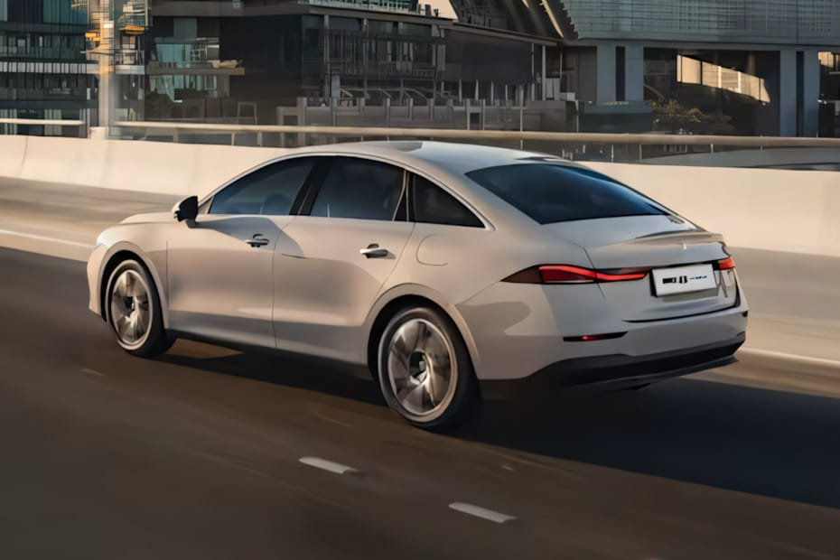 Rear Cross Side View of MG 8