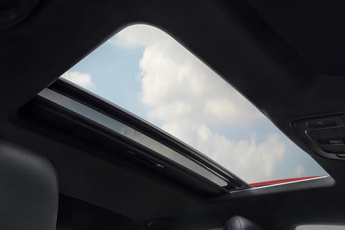 إم جي جي تي 2026 Sunroof Moonroof