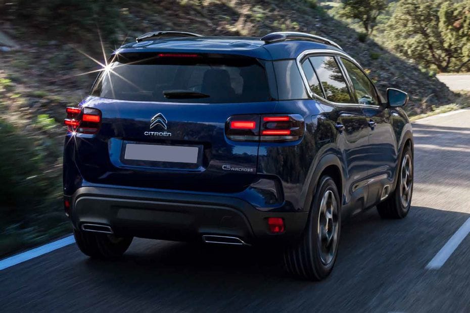 Rear Cross View of Citroen C5 Aircross