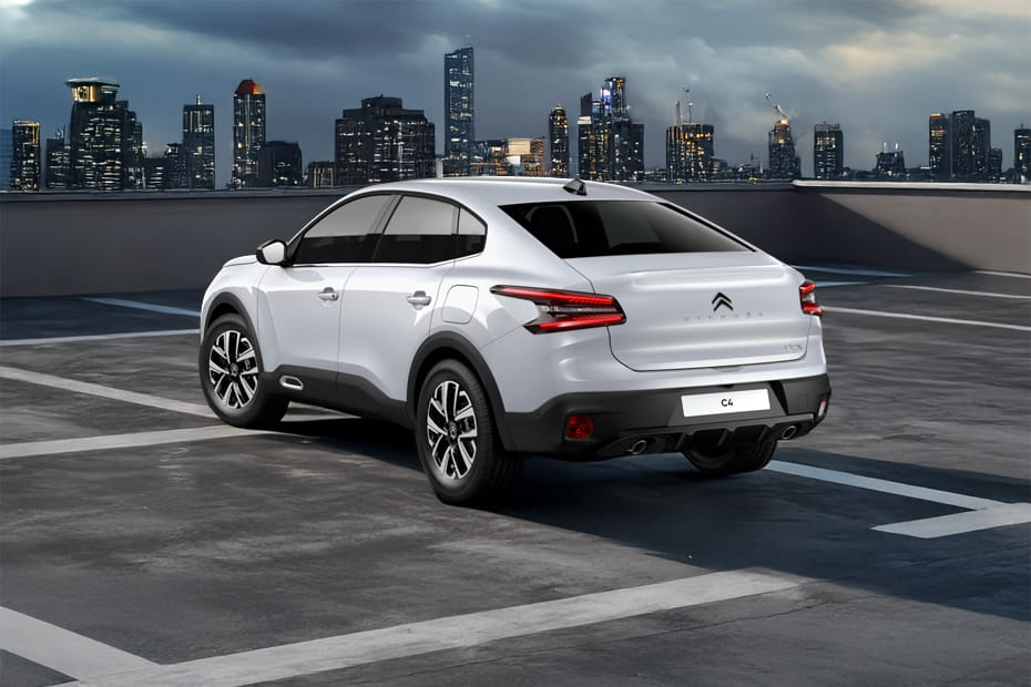 Rear Medium View of سيتروين سي 4 إكس