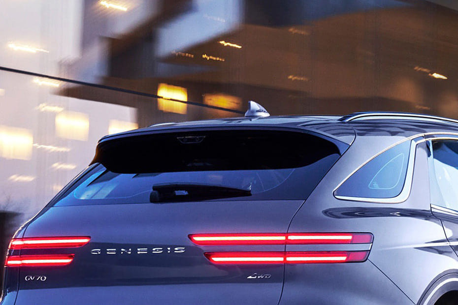 GV70 Spoiler