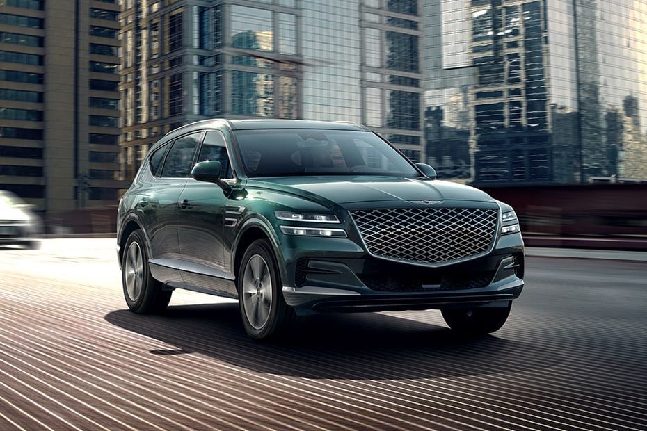 Genesis  GV80 Front angle low view