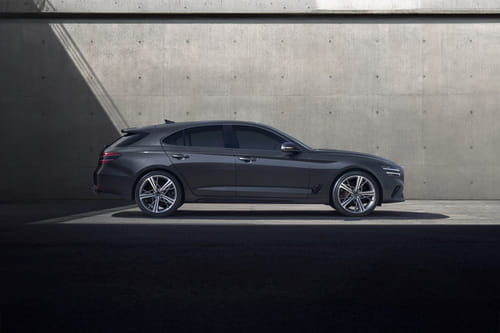 G70 SB Medium Angle Front View