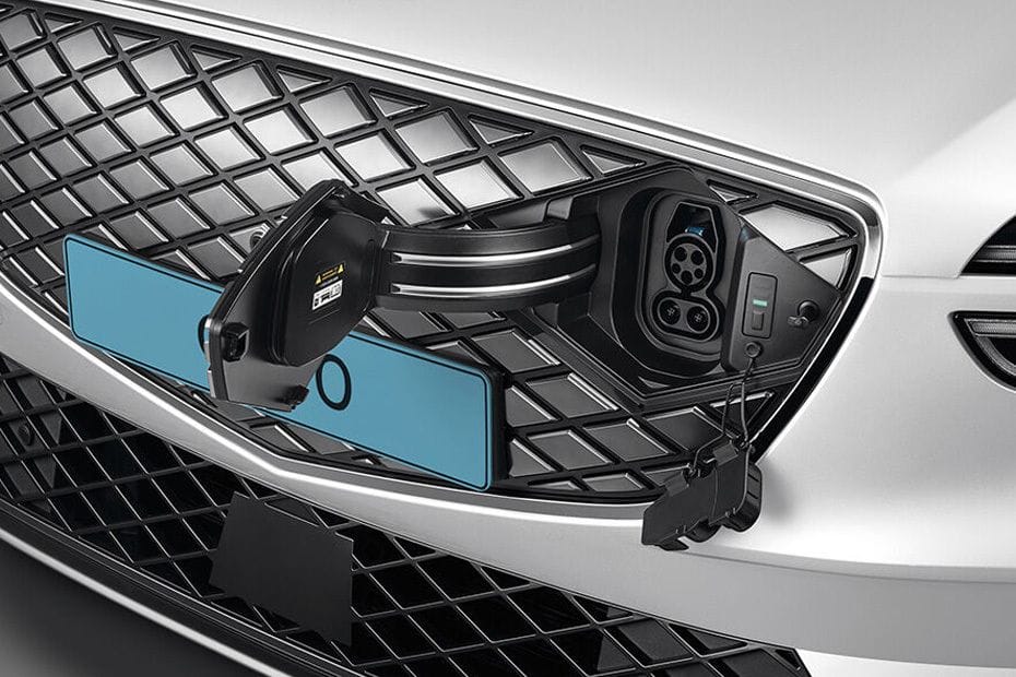 Gas Cap Open of EV GV 70