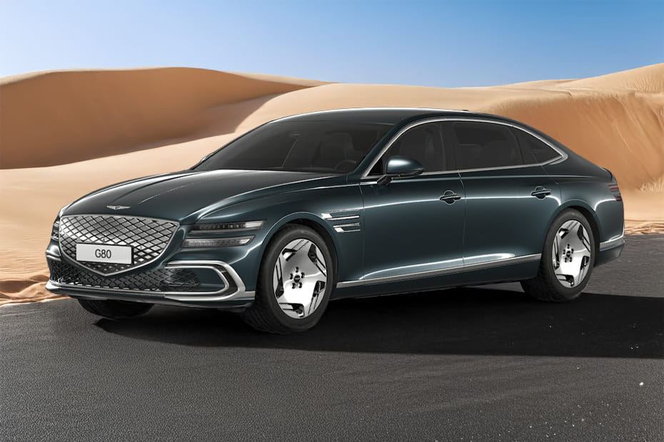 جينيسيس  EV G 80 Front angle low view