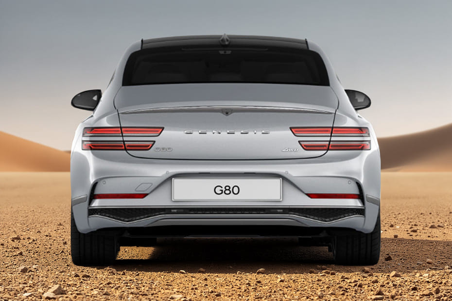 Full Rear View of Genesis G80