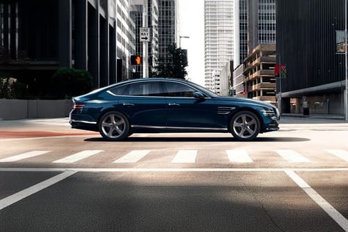 G80 Medium Angle Front View