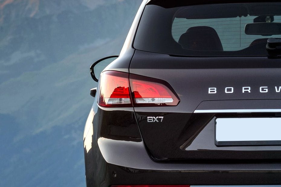 BX7 Tail light