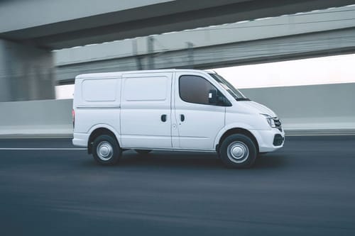 في 80 كارغو Side view