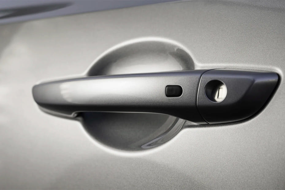 سي اس 35 بلس Door handle