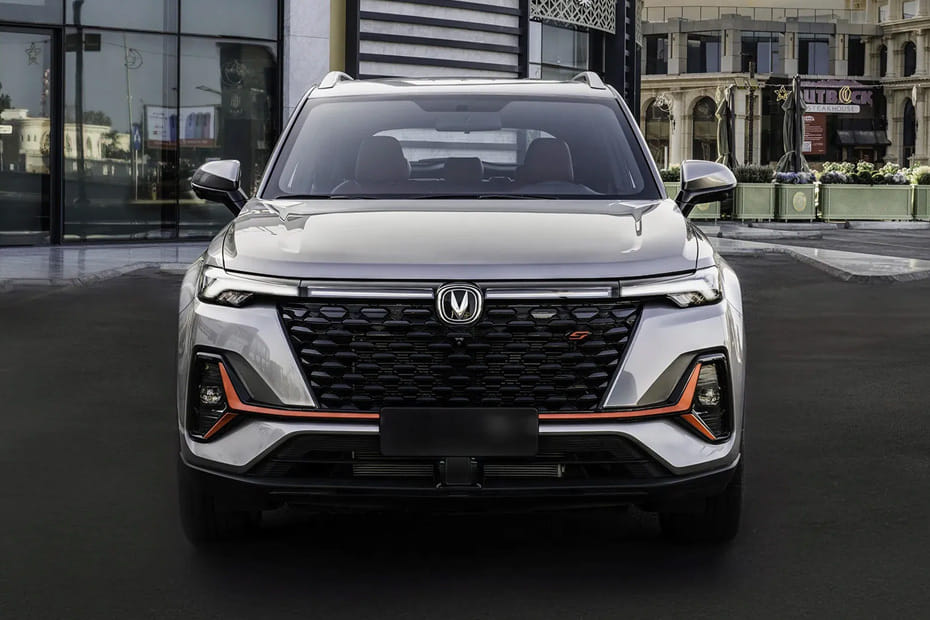 Full Front View of سي اس 35 بلس