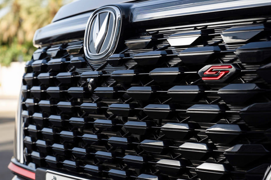 CS35 Plus Grille View