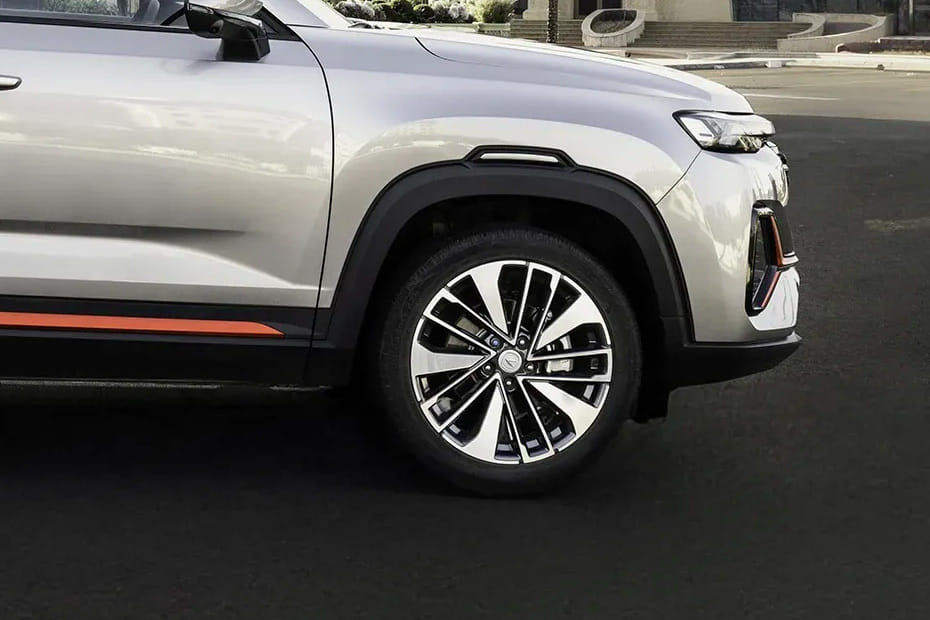 CS35 Plus Wheel