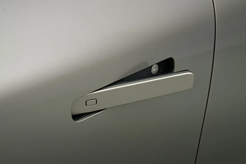 سي اس 75 بلس Door handle