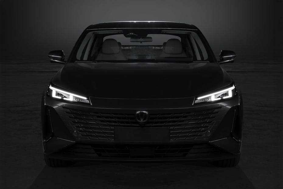 Full Front View of ايدو بلس