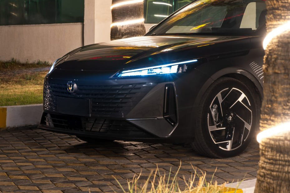 ايدو بلس Grille View