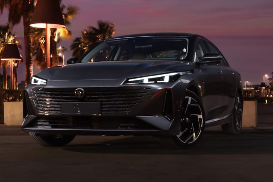 ايدو بلس Tilted Front View