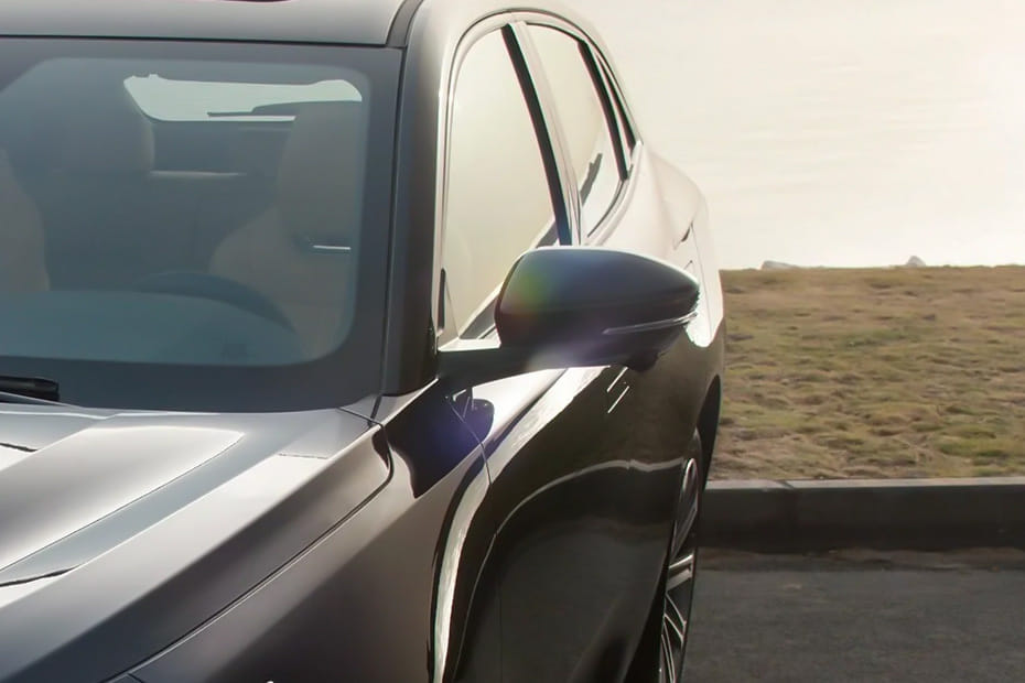 شانجان UNI-K Drivers Side Mirror Front Angle