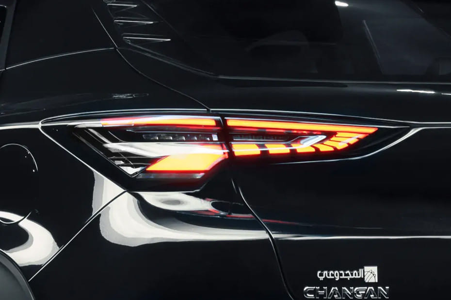 UNI-T Tail light