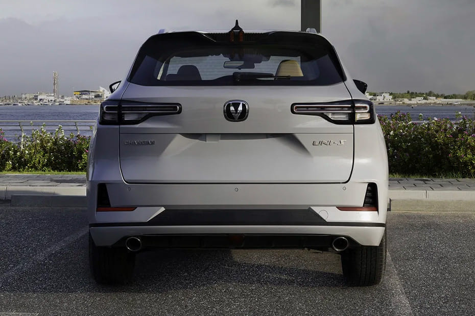 Full Rear View of Changan UNI-S