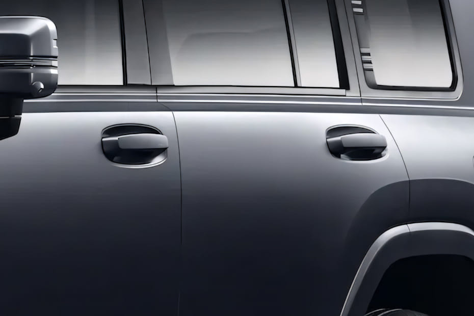 إتش 9 Door handle