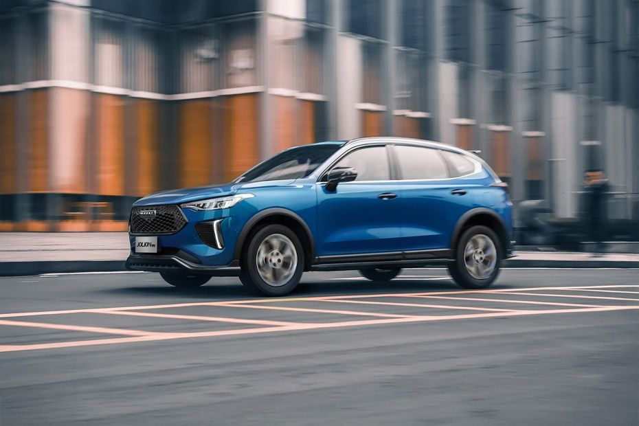 Haval  Jolion Pro Front angle low view