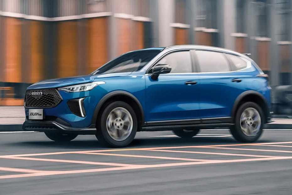 Rear Cross View of هافال جوليون برو