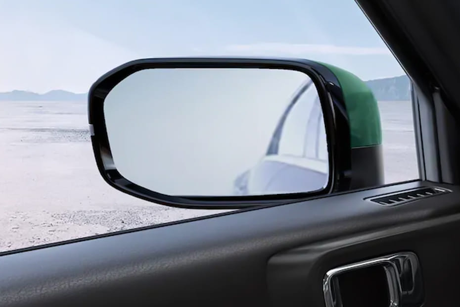 Haval V7 Drivers Side Mirror Rear Angle