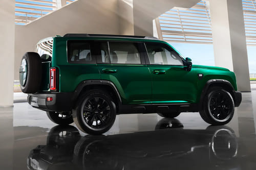 V7 Rear Medium Side View