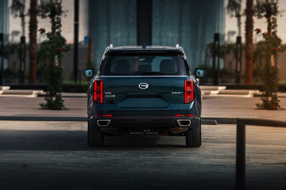 Rear Medium View of جي أي سي GS8