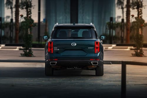 Rear Medium View of جي أي سي GS8