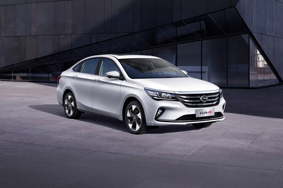 جي أي سي GA4 Front Cross Side View