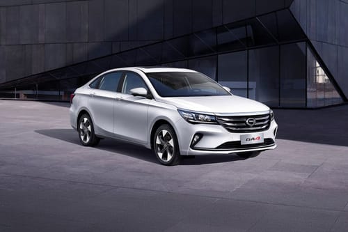 جي أي سي GA4 Front Cross Side View