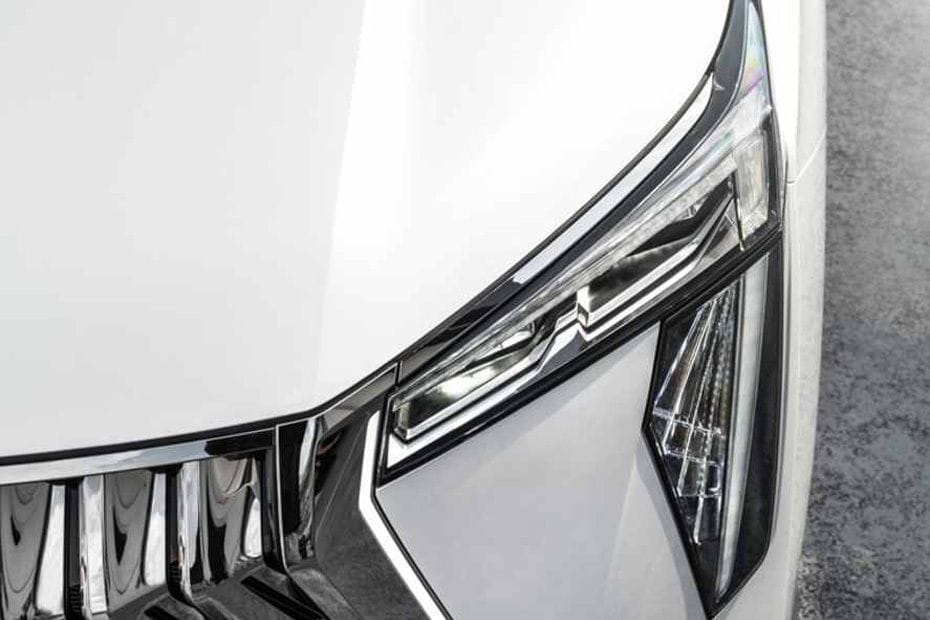 M8 Headlight