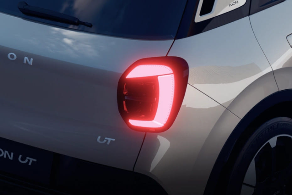 Aion UT Tail light