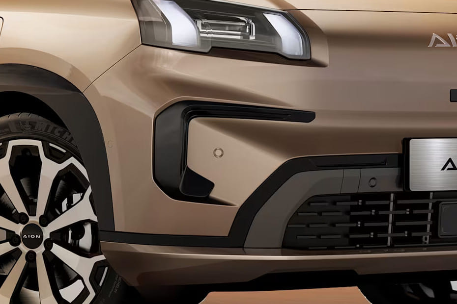 آيون V Front Fog Lamp